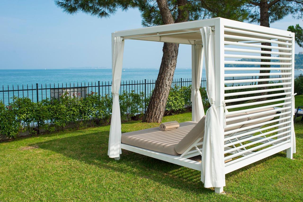 Splendido Bay Luxury Spa Resort Padenghe sul Garda Exterior photo