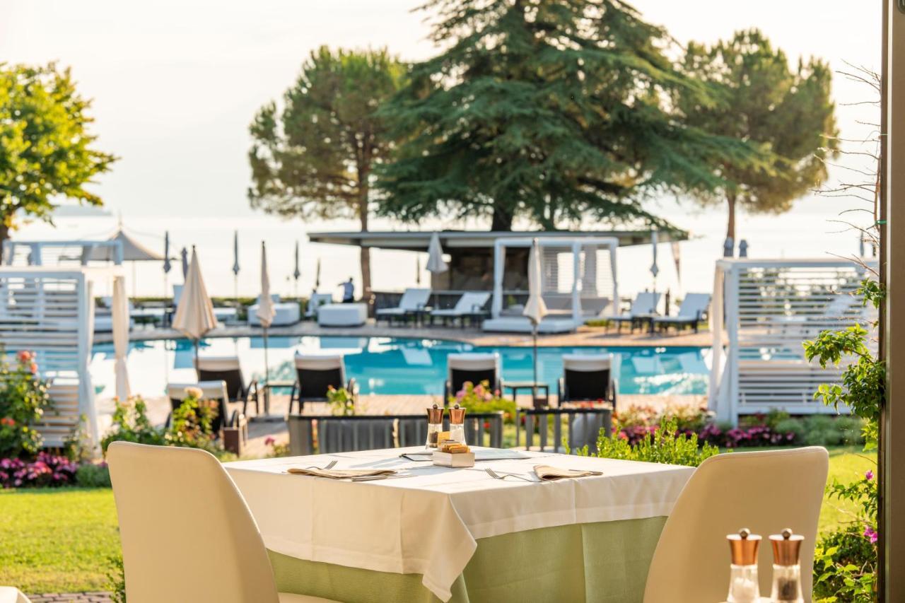 Splendido Bay Luxury Spa Resort Padenghe sul Garda Exterior photo