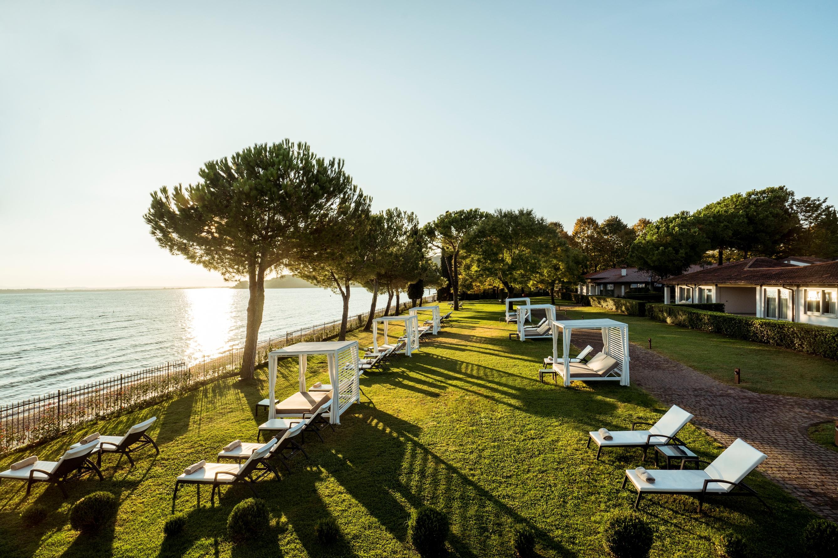 Splendido Bay Luxury Spa Resort Padenghe sul Garda Exterior photo